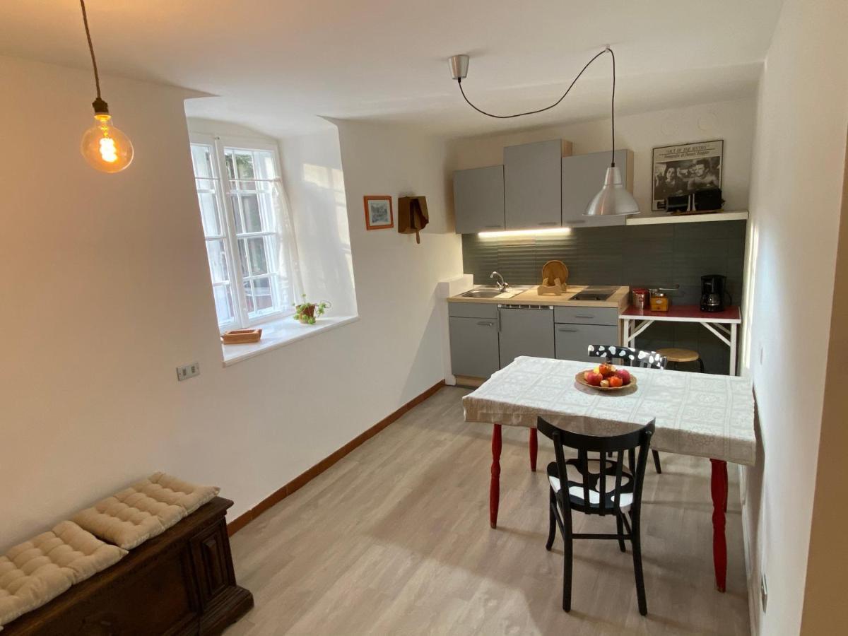 Cozy Apartment In A Historic Villa 梅拉诺 外观 照片
